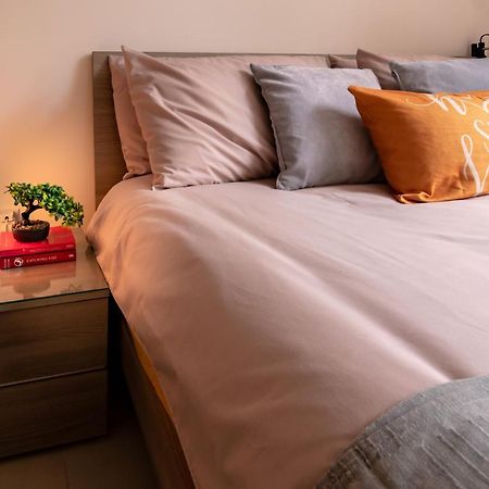 Modern Comfort - 2Br Apartment Center Of St Julians & Paceville Сент Джулианс Экстерьер фото