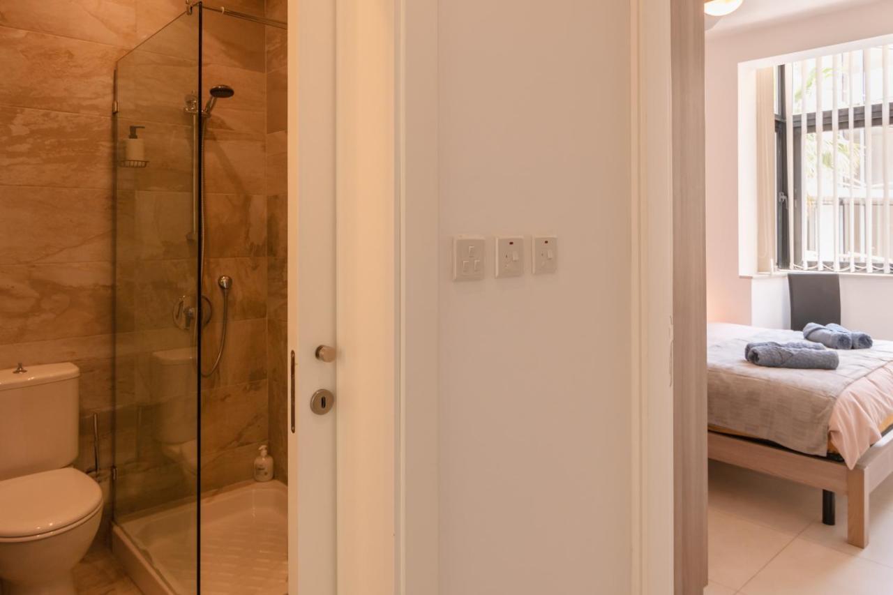 Modern Comfort - 2Br Apartment Center Of St Julians & Paceville Сент Джулианс Экстерьер фото